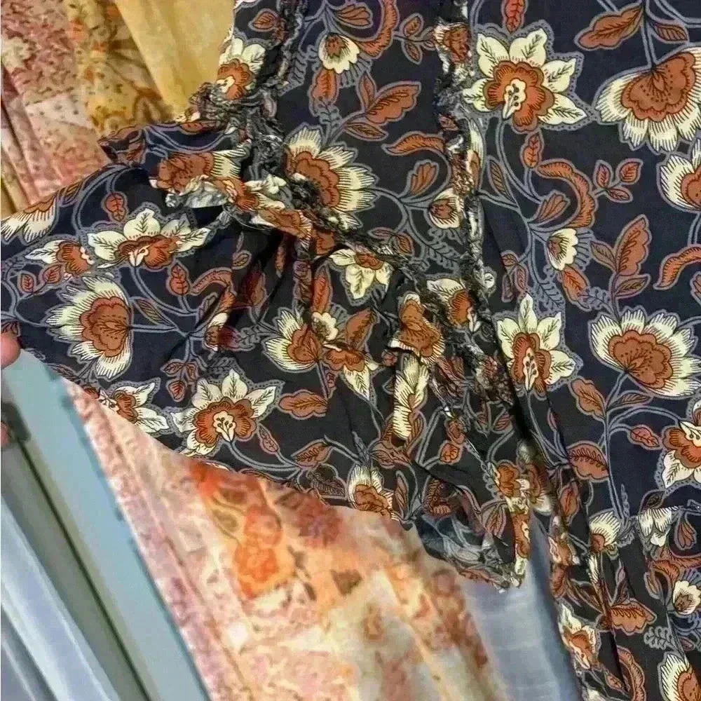 Olivacious size medium dress - Picture 6 of 6